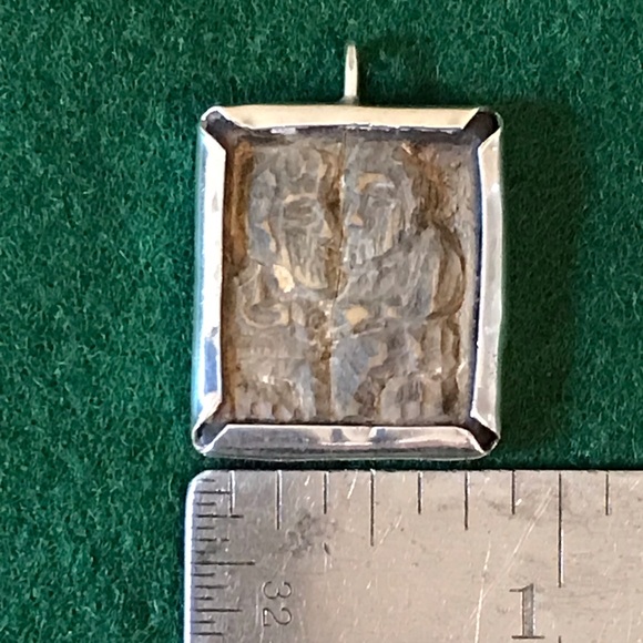 Wooden icon pendant - Picture 5 of 5